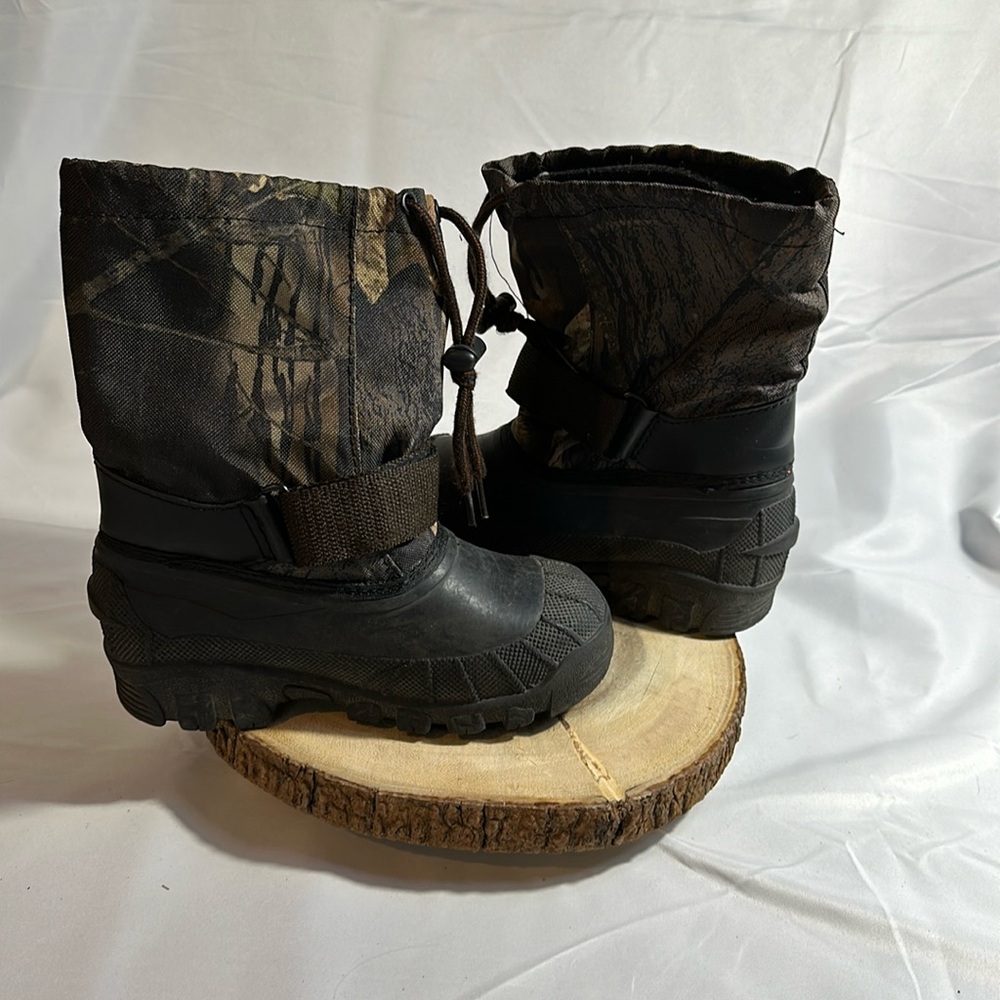 Ozark trail hiking boots